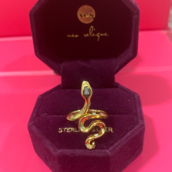 Rebirth snake ring - Picture 2 of 3